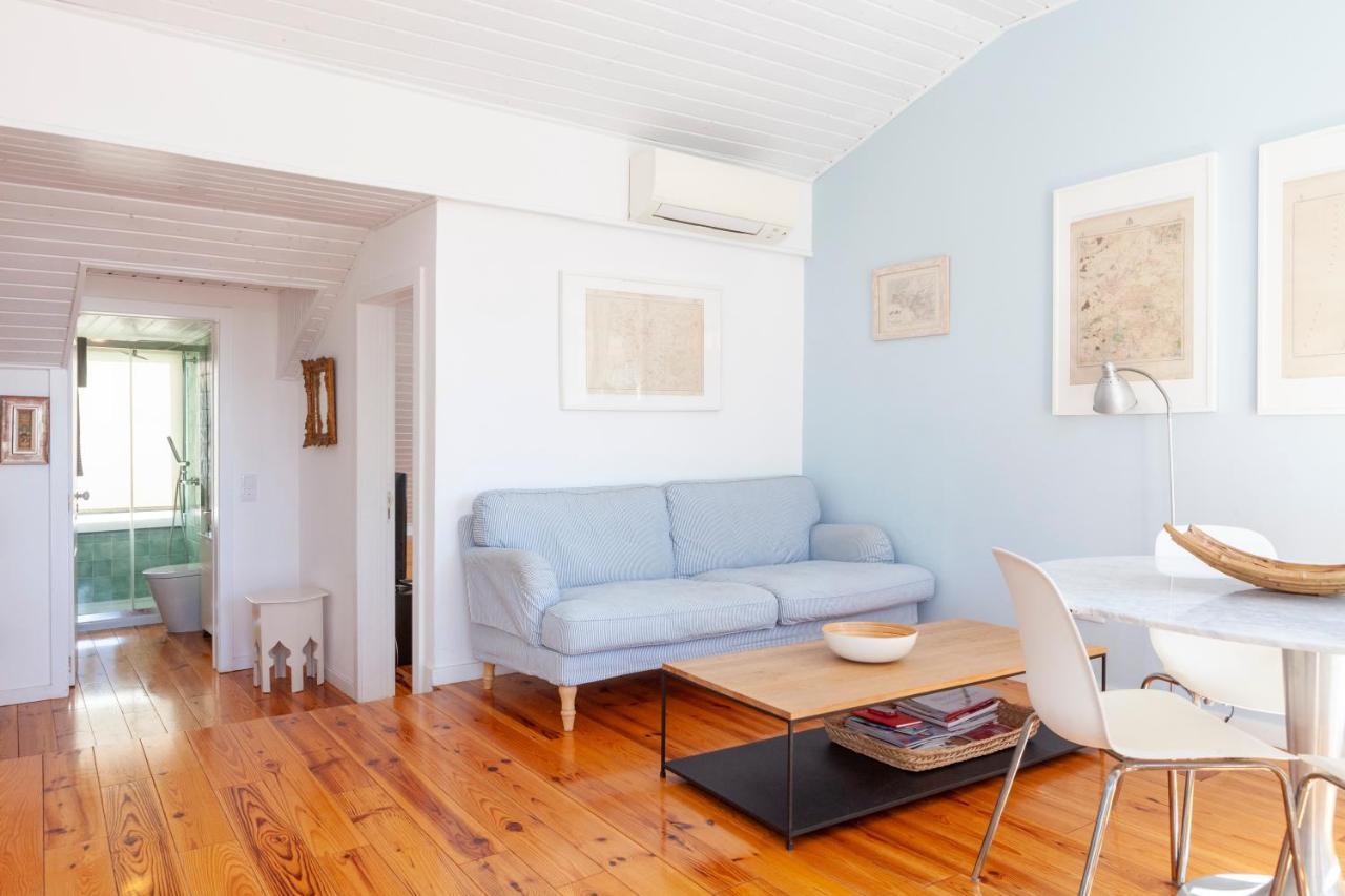 Appartement Alfama Stunning River And Historic Views 2bedrooms & 2bathrooms Ac Balcony 18th Century Building Lissabon